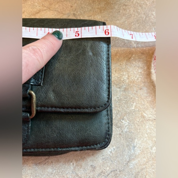 Vintage Wilson’s leather Forrest green wallet with keyring. - Picture 12 of 14